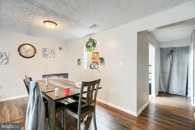 24 KINGS WHARF PL, Waldorf, MD 20602