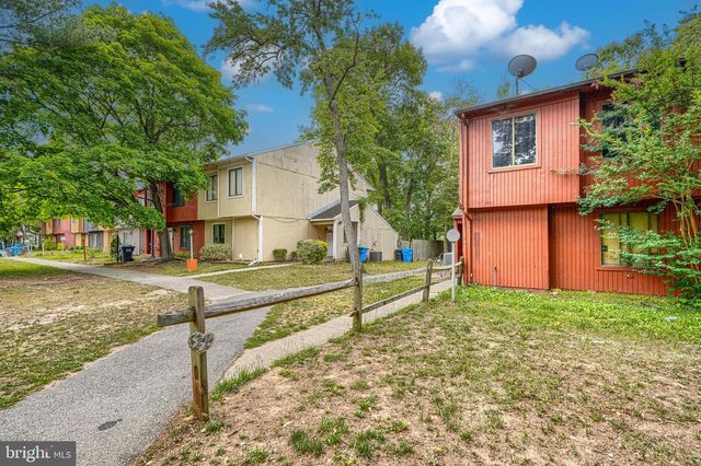 24 KINGS WHARF PL, Waldorf, MD 20602