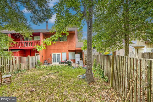 24 KINGS WHARF PL, Waldorf, MD 20602