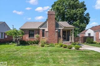 912 Cedar Hill Drive, Royal Oak, MI 48067
