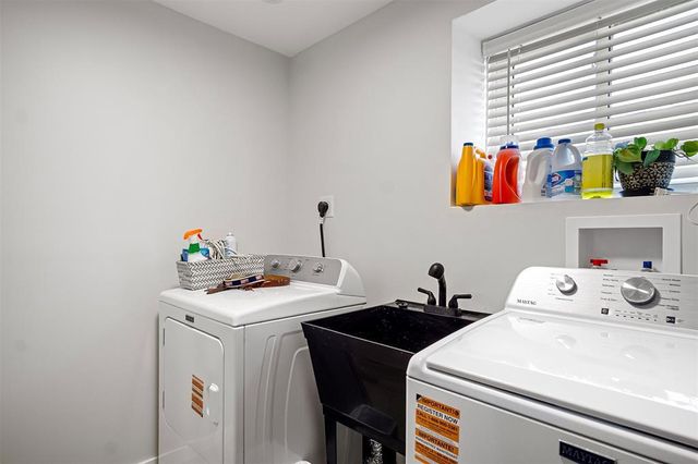 1212 Webster Avenue, Eau Claire, WI 54701