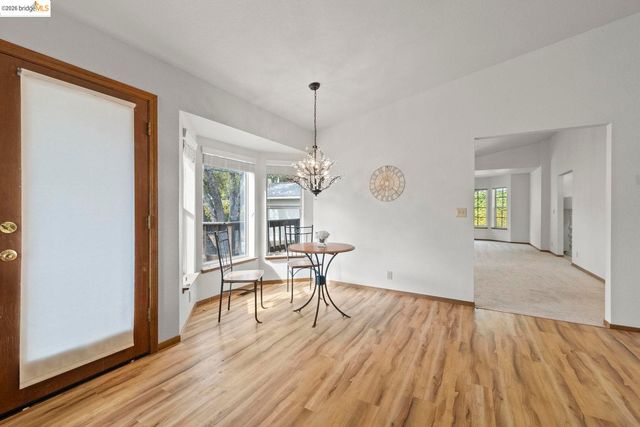 16137 Acorn Dr, Sonora, CA 95370