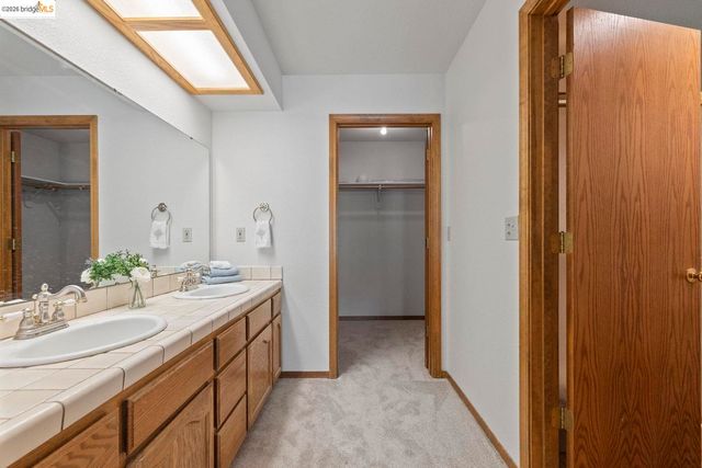 16137 Acorn Dr, Sonora, CA 95370