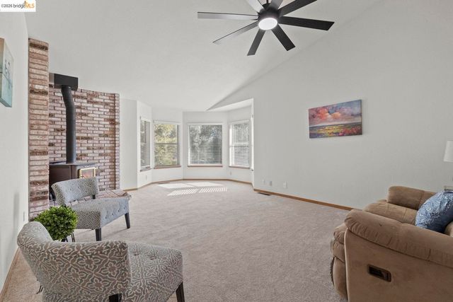 16137 Acorn Dr, Sonora, CA 95370