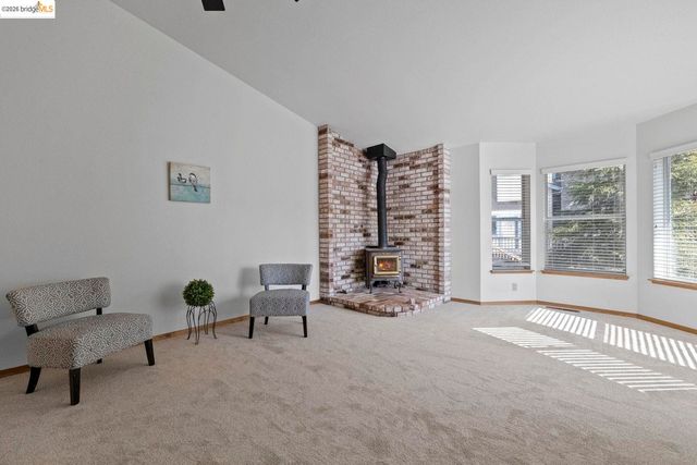 16137 Acorn Dr, Sonora, CA 95370