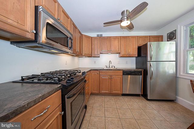26 UNION ST, West Norriton, PA 19403