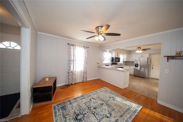 2913 Stratford DR, Chesapeake, VA 23321