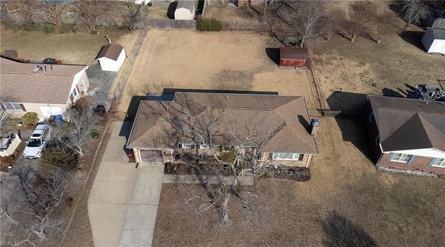 2913 Stratford DR, Chesapeake, VA 23321