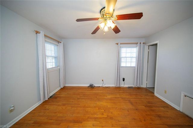 2913 Stratford DR, Chesapeake, VA 23321