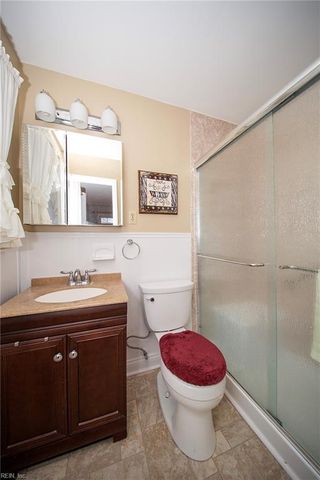 2913 Stratford DR, Chesapeake, VA 23321