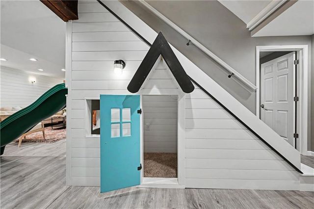 11400 W 114 Terrace, Overland Park, KS 66210