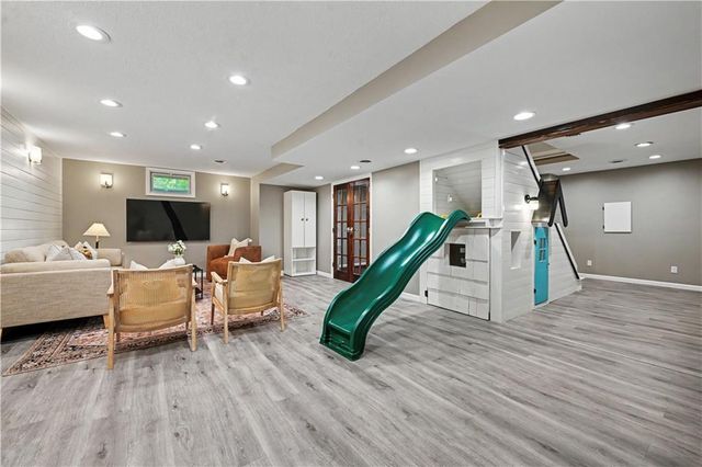 11400 W 114 Terrace, Overland Park, KS 66210