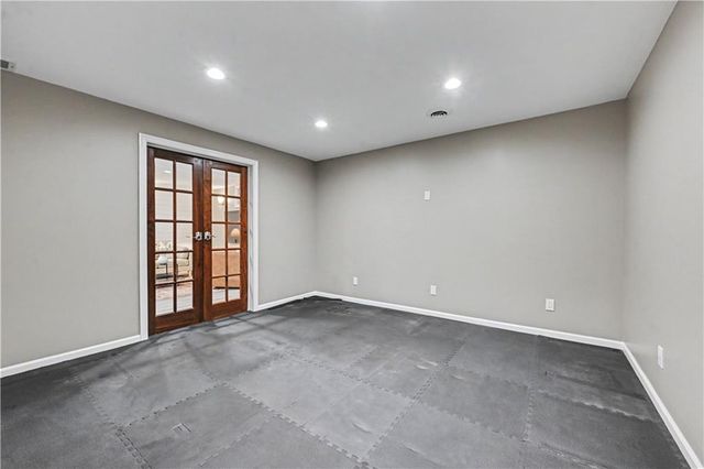11400 W 114 Terrace, Overland Park, KS 66210