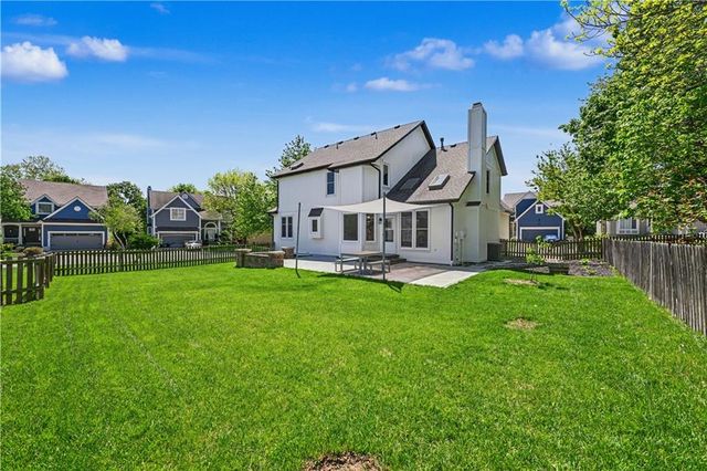 11400 W 114 Terrace, Overland Park, KS 66210