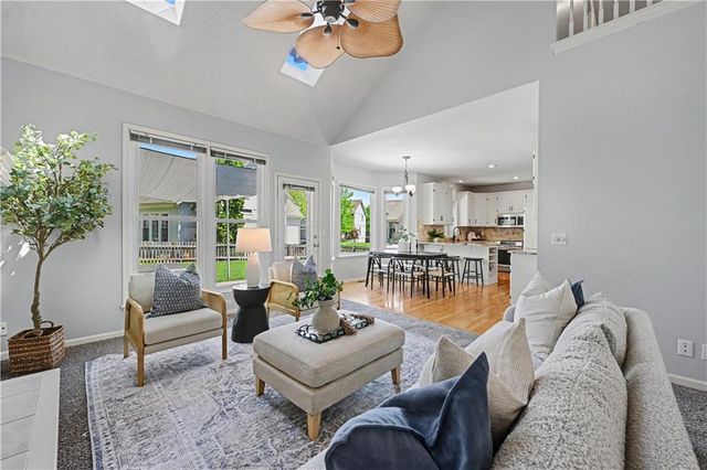11400 W 114 Terrace, Overland Park, KS 66210