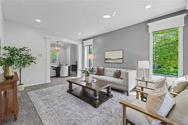 11400 W 114 Terrace, Overland Park, KS 66210