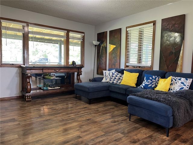8790 Fred Austin Road, Decatur, AR 72722