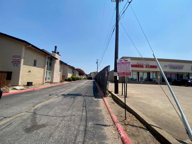 12816 Midway Road 1049, Dallas, TX 75244