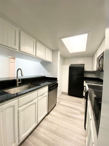 12816 Midway Road 1049, Dallas, TX 75244