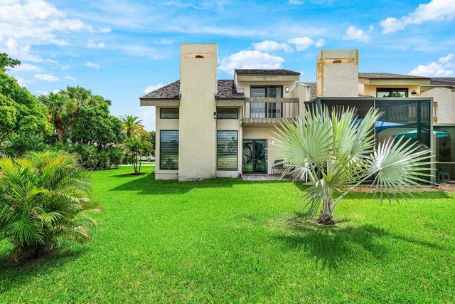 6078 Glendale Drive, Boca Raton, FL 33433