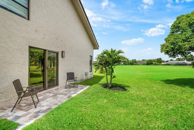 6078 Glendale Drive, Boca Raton, FL 33433