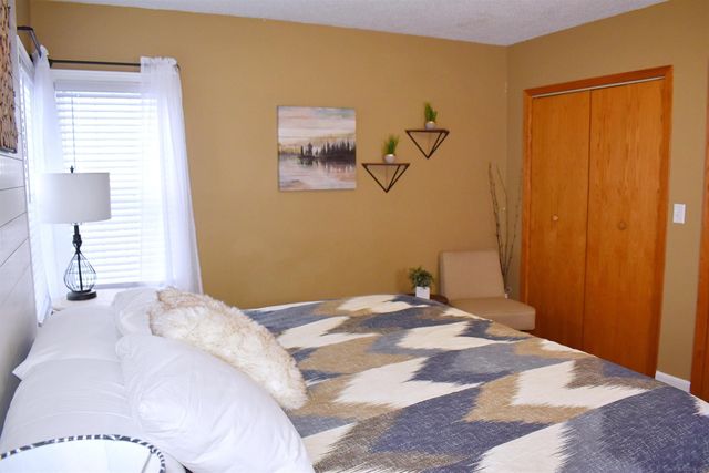 110 W Francis Street, Ironwood, MI 49938