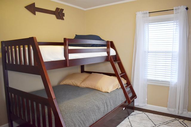 110 W Francis Street, Ironwood, MI 49938