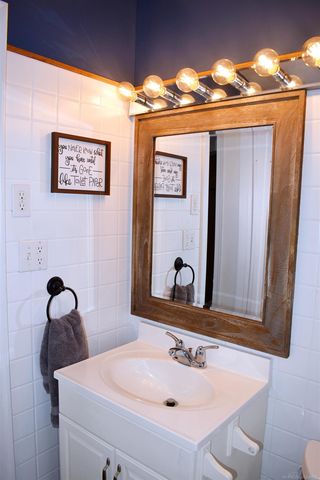 110 W Francis Street, Ironwood, MI 49938