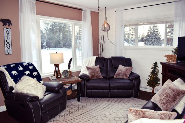 110 W Francis Street, Ironwood, MI 49938