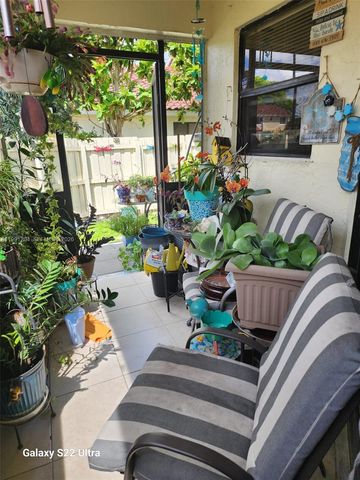 2915 San Remo Cir, Homestead, FL 33035