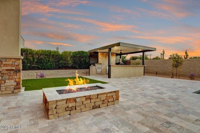 28602 N SUMMIT SPRINGS Road, Rio Verde, AZ 85263