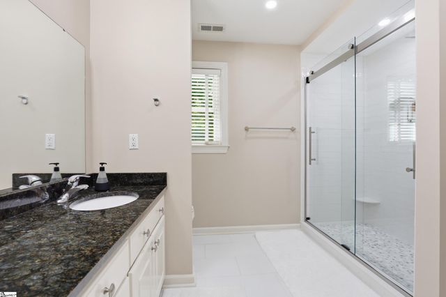 111 Overlook Court, Easley, SC 29642