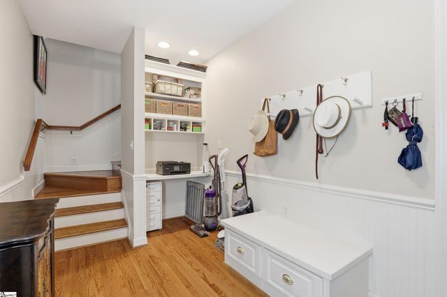 111 Overlook Court, Easley, SC 29642