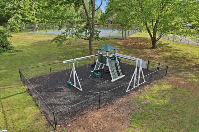 111 Overlook Court, Easley, SC 29642