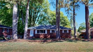 8 Larose SW, Marietta, GA 30060