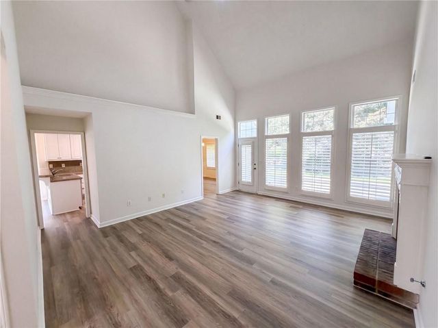 3870 Cherry Ridge Walk, Suwanee, GA 30024
