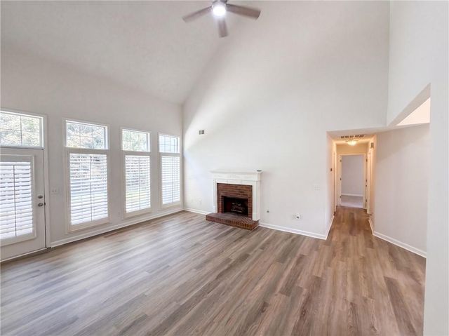 3870 Cherry Ridge Walk, Suwanee, GA 30024