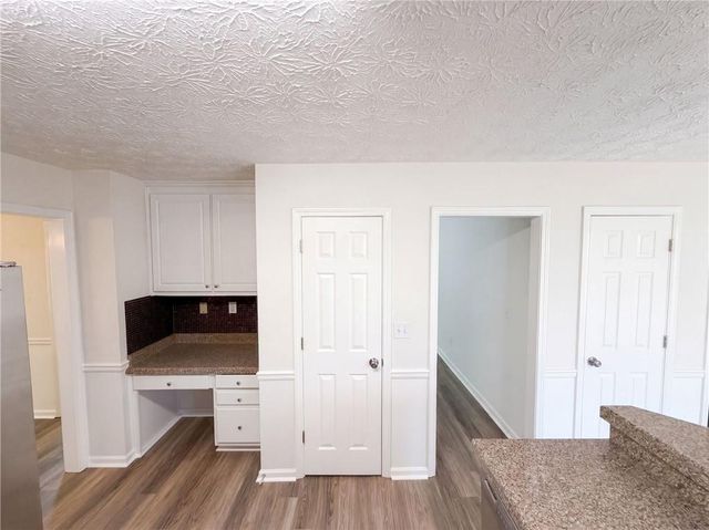 3870 Cherry Ridge Walk, Suwanee, GA 30024