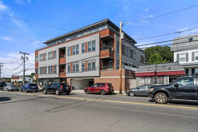642 Main St 301, Wakefield, MA 01880