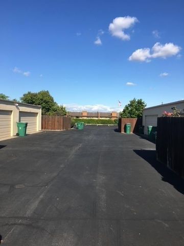 945 S Clovis Avenue # V, Fresno, CA 93727
