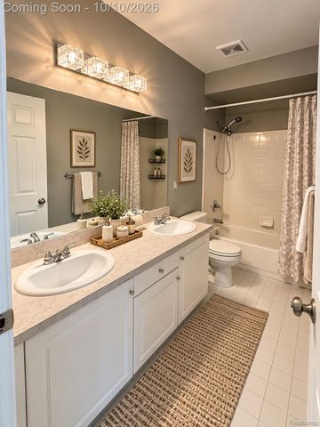 31251 Broderick Drive, Chesterfield Township, MI 48051