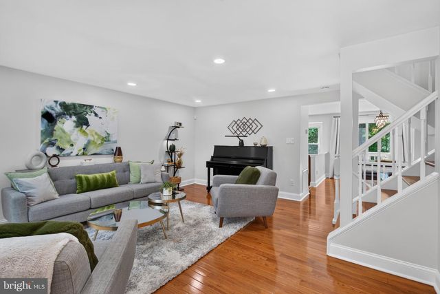 6636 GREENLEIGH LN, Alexandria, VA 22315