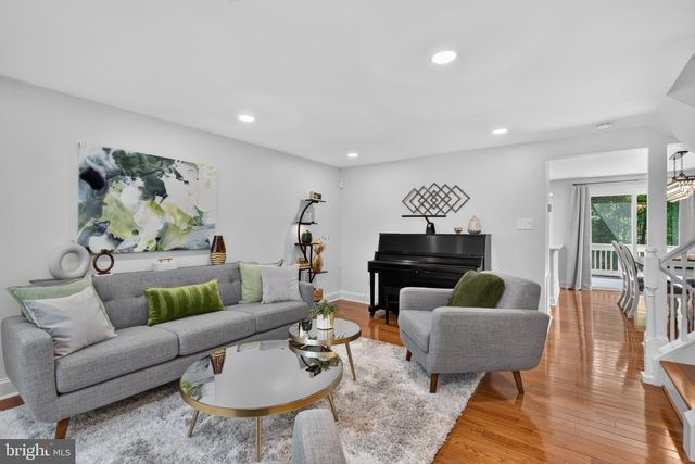 6636 GREENLEIGH LN, Alexandria, VA 22315