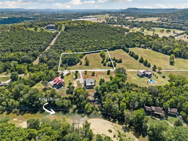 150 Bella Vista Road, Berryville, AR 72616
