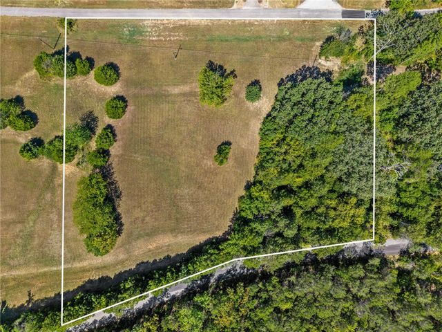 150 Bella Vista Road, Berryville, AR 72616