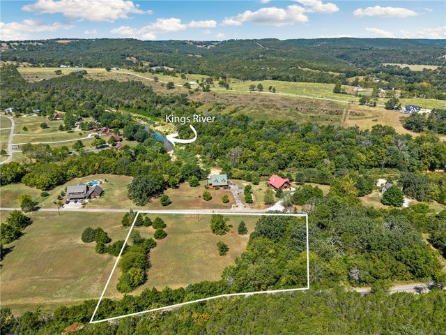 150 Bella Vista Road, Berryville, AR 72616