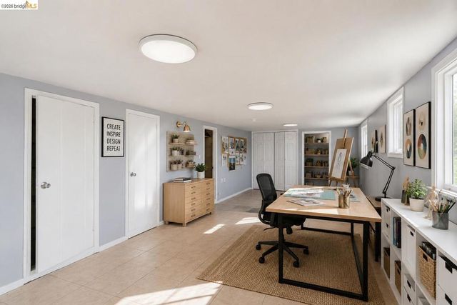 5320 El Camile AVE, Oakland, CA 94619