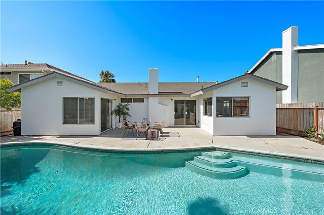 9582 Hightide Drive, Huntington Beach, CA 92646