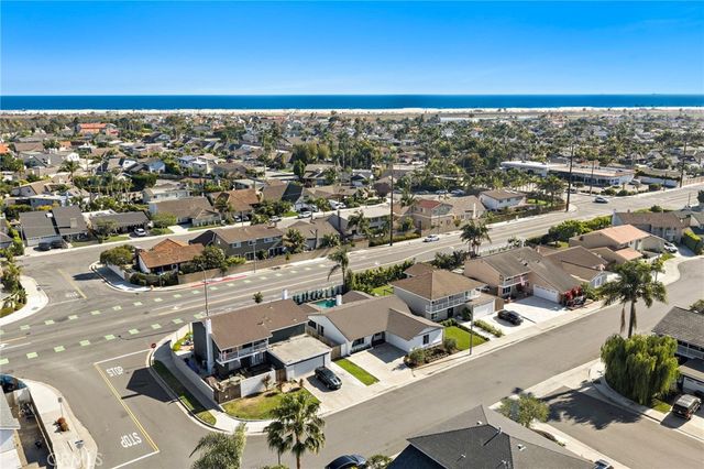 9582 Hightide Drive, Huntington Beach, CA 92646