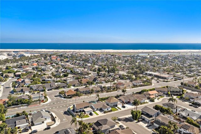 9582 Hightide Drive, Huntington Beach, CA 92646